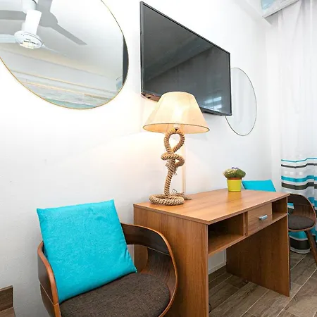 Apartmán La Perla Di Sturla *