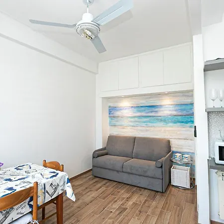 Apartment La Perla Di Sturla Genoa
